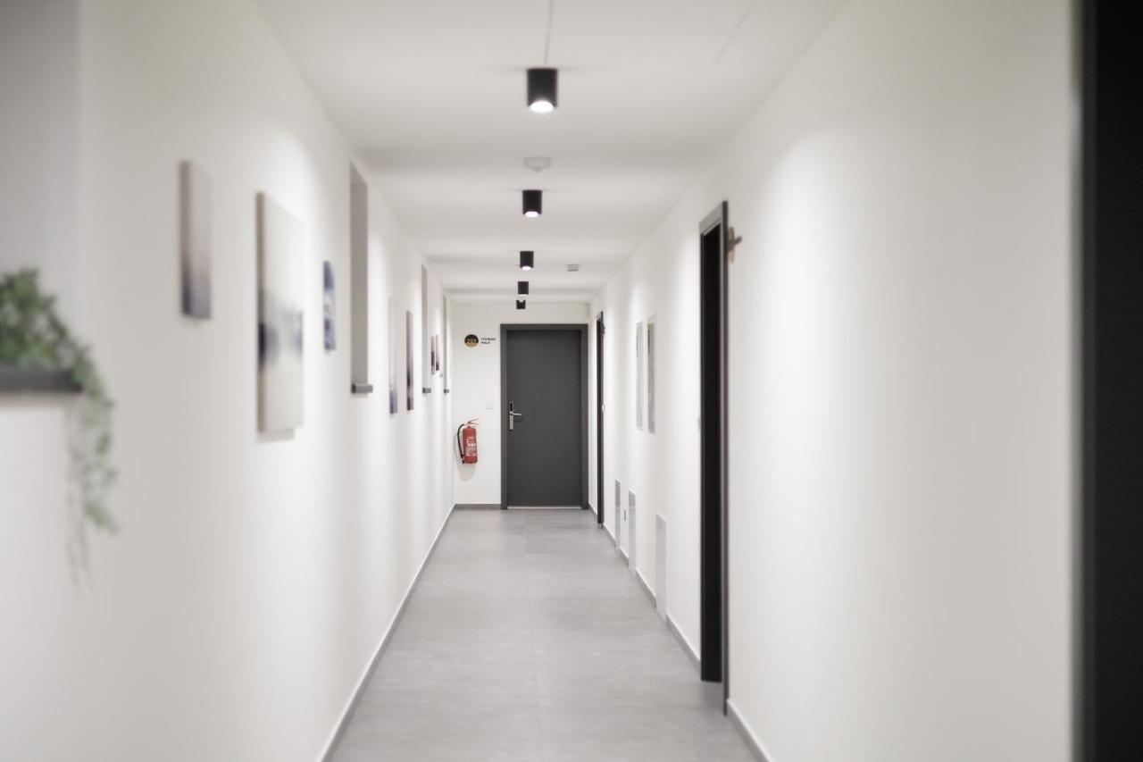 Aparthotel Na Klenici Mladá Boleslav Buitenkant foto