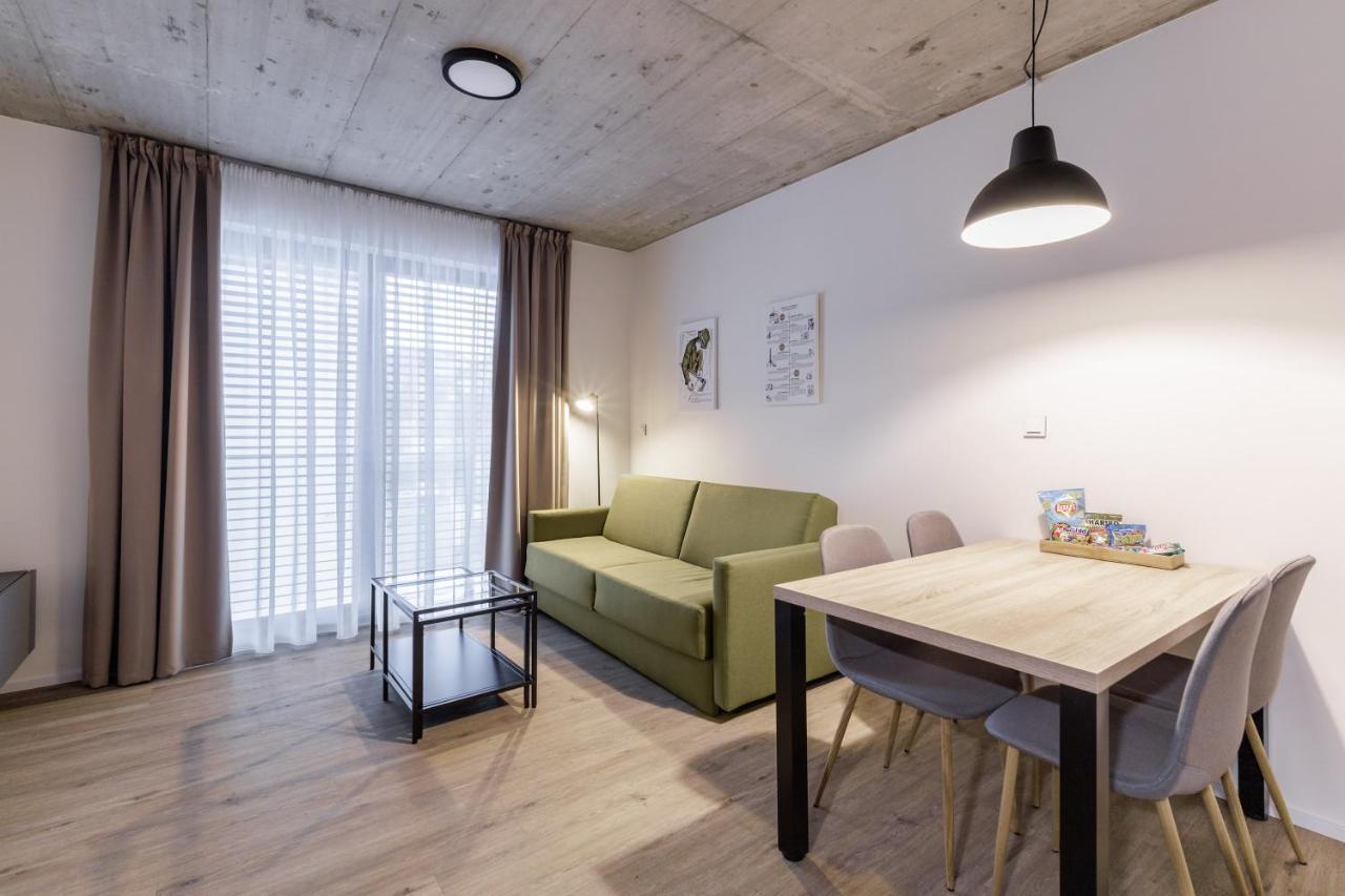 Aparthotel Na Klenici Mladá Boleslav Buitenkant foto
