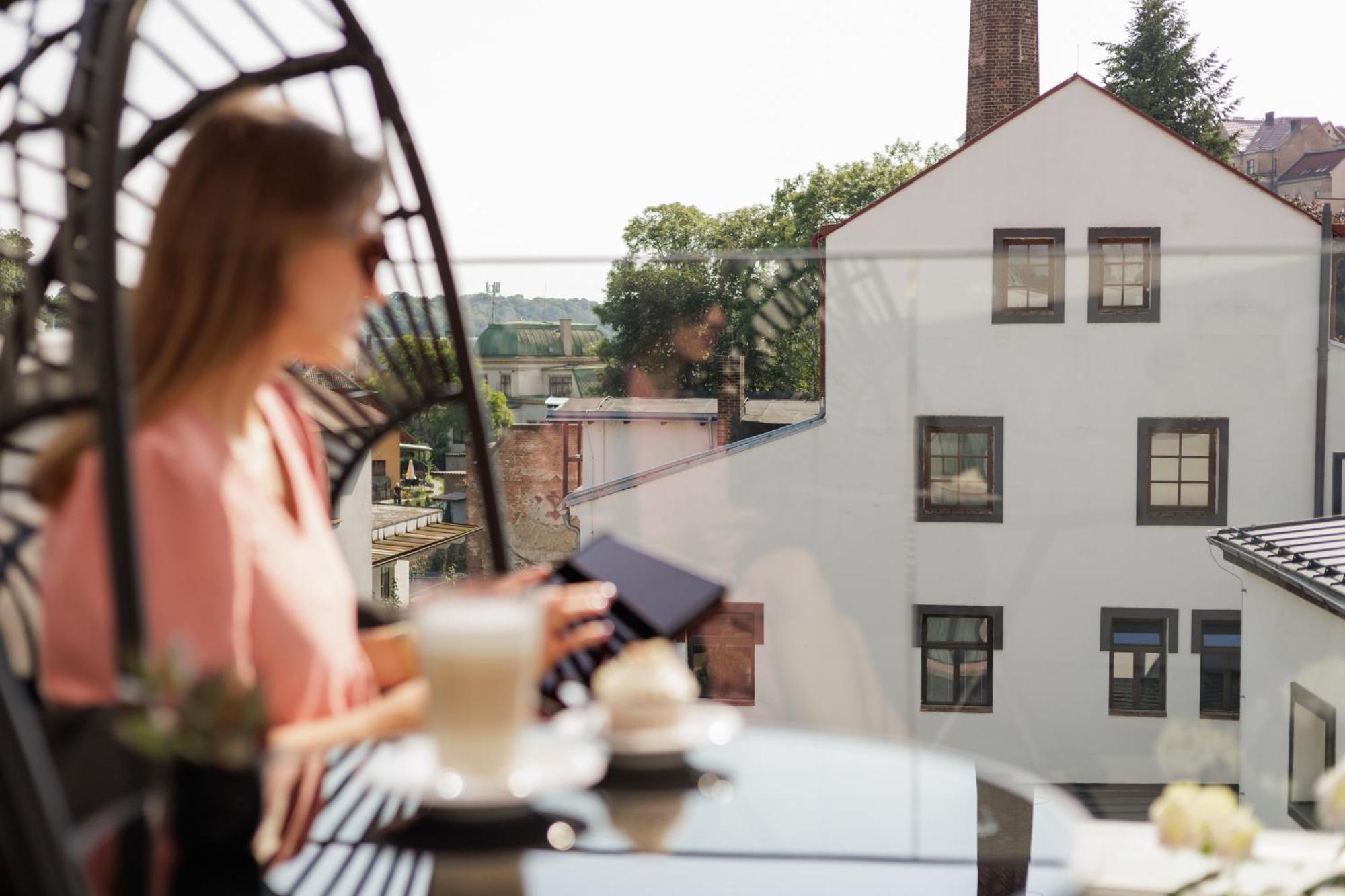 Aparthotel Na Klenici Mladá Boleslav Buitenkant foto