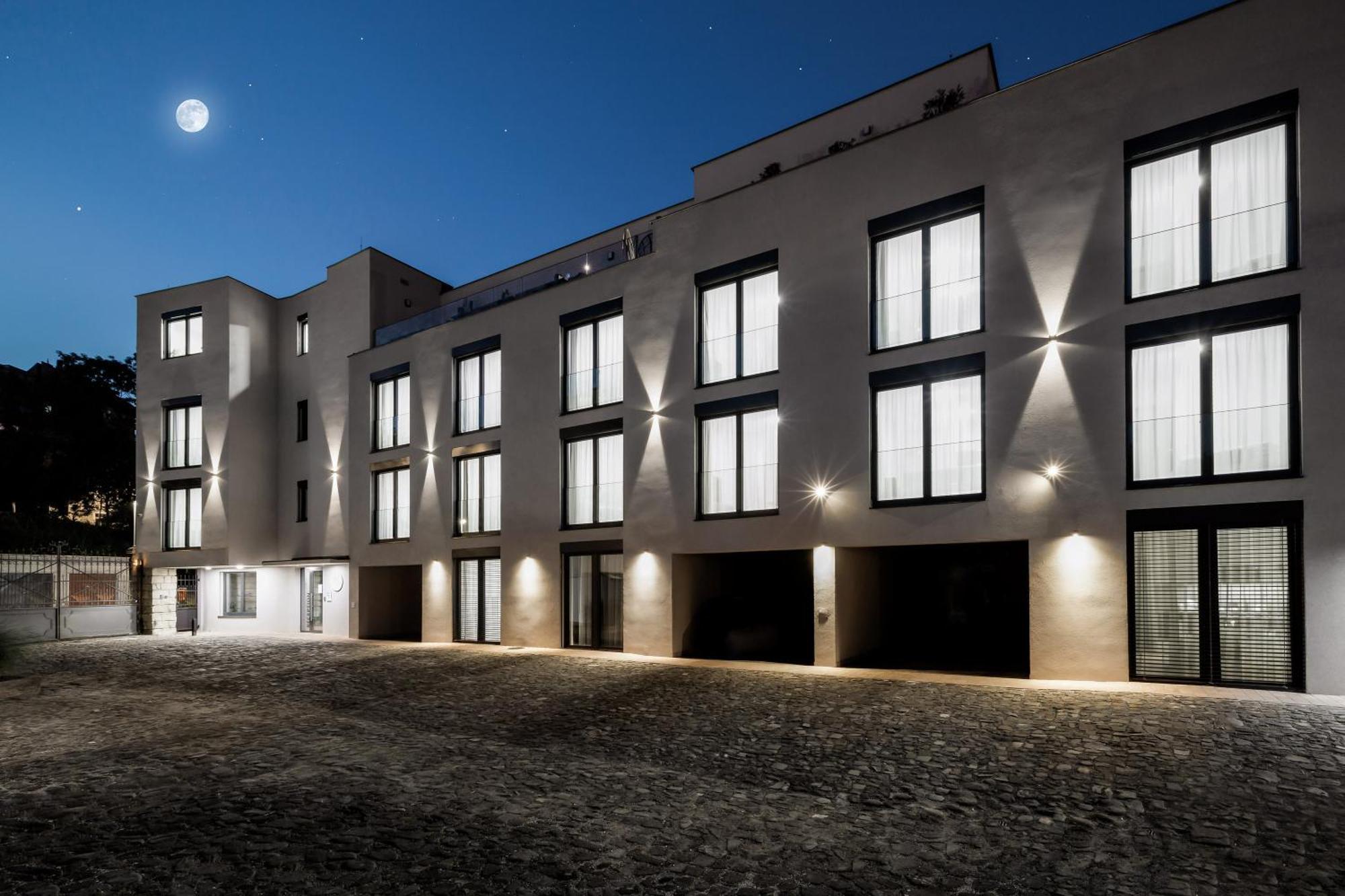 Aparthotel Na Klenici Mladá Boleslav Buitenkant foto